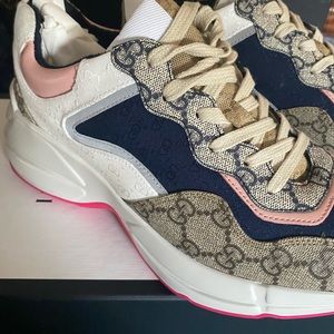 Gucci Women's Sneakers - Pink, Navy, Beige